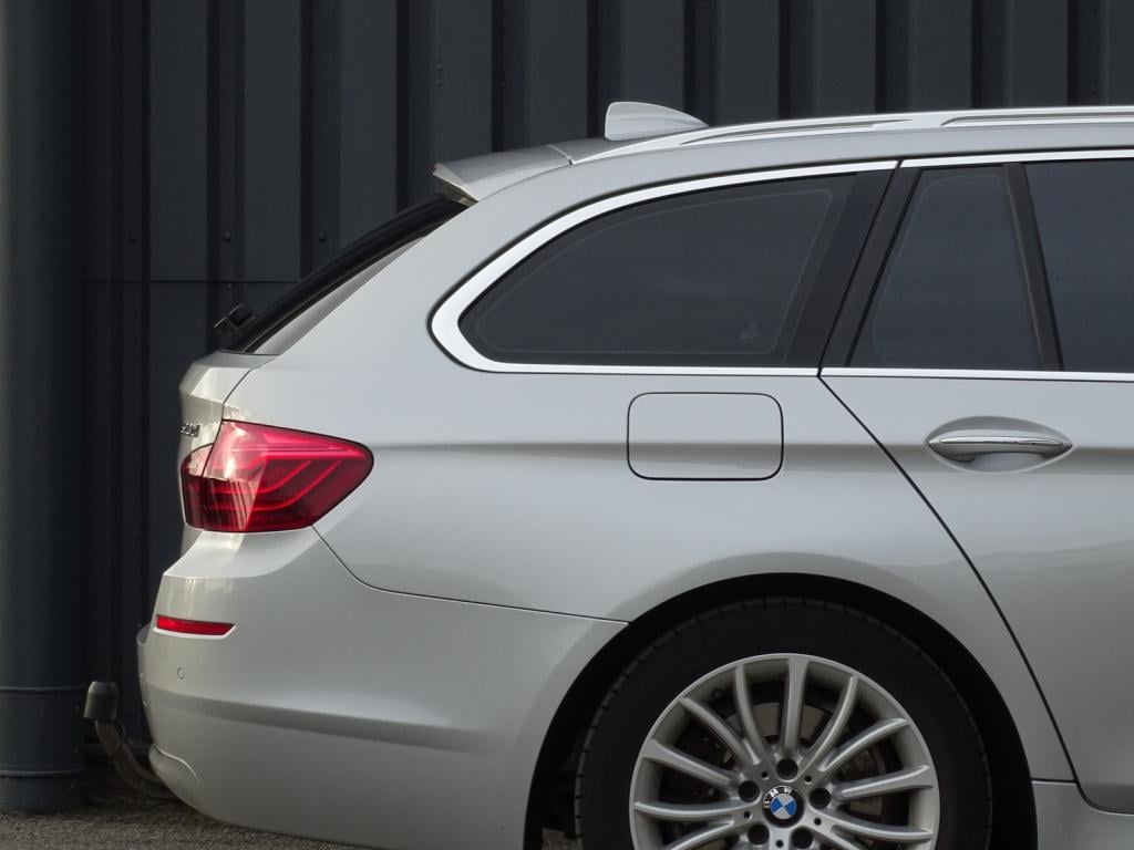 BMW 5 Serie touring 520d luxury edition