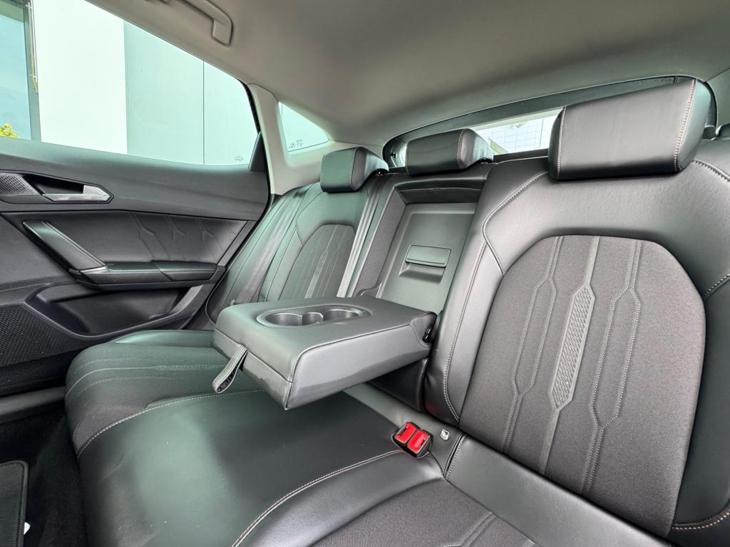 Cupra Formentor 1.5 tsi * camera * stoel + stuur verwarming * keyless