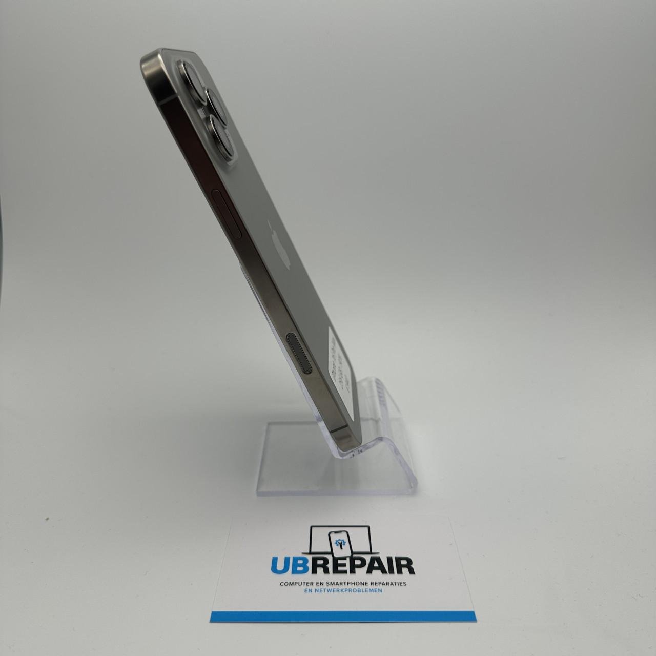 Apple iPhone 16 pro max 256 GB naturel titanium