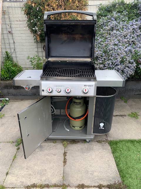 Weber gas bbq (buitenkeuken)