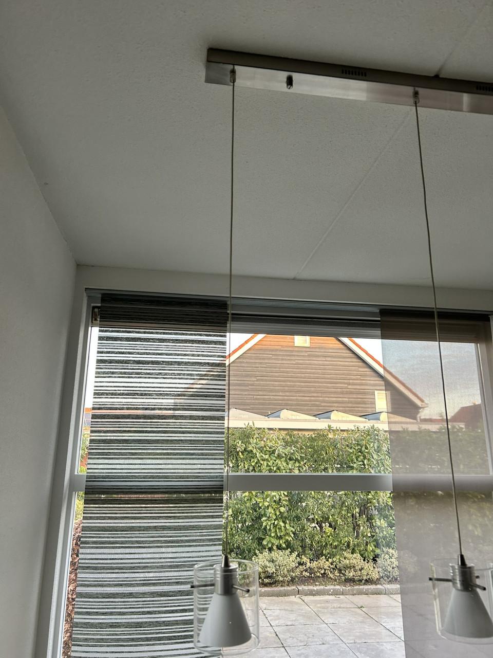 Moderne hanglamp met rvs en glas