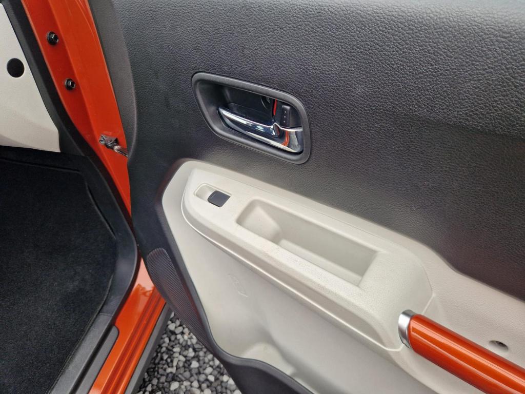 Suzuki Ignis 1.2 select | automaat | camera | navigatie | airco | stoelverw