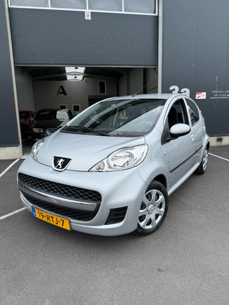 Peugeot 107 1.0-12v xs - 5drs - airco