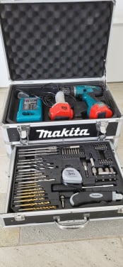 Makita complete koffer 12V x2