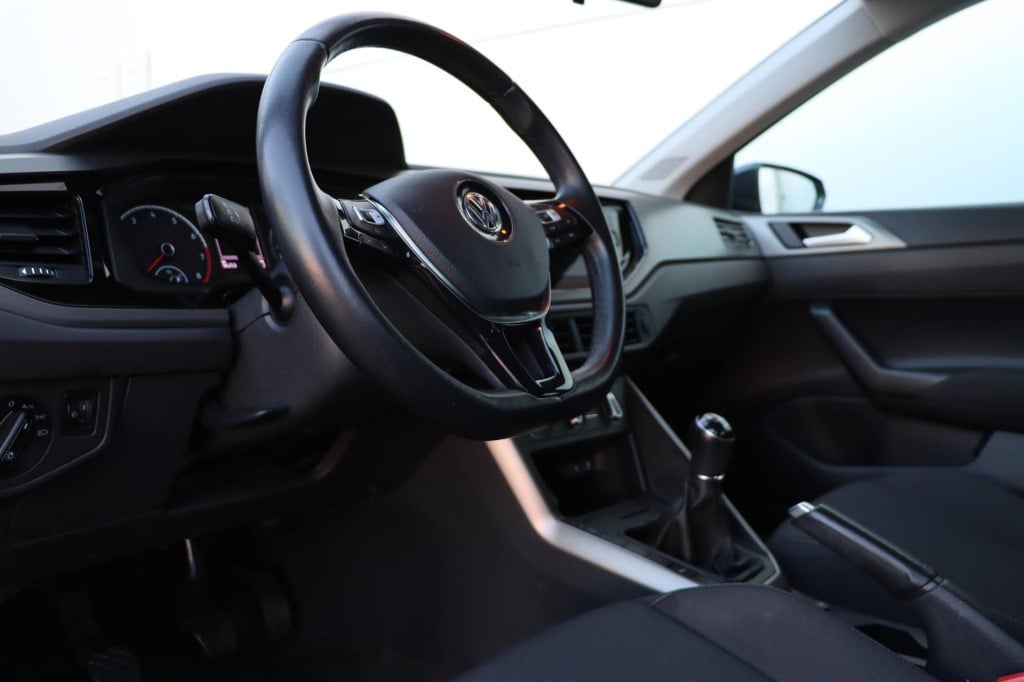 Volkswagen Polo 1.0 tsi comfortline executive 95pk