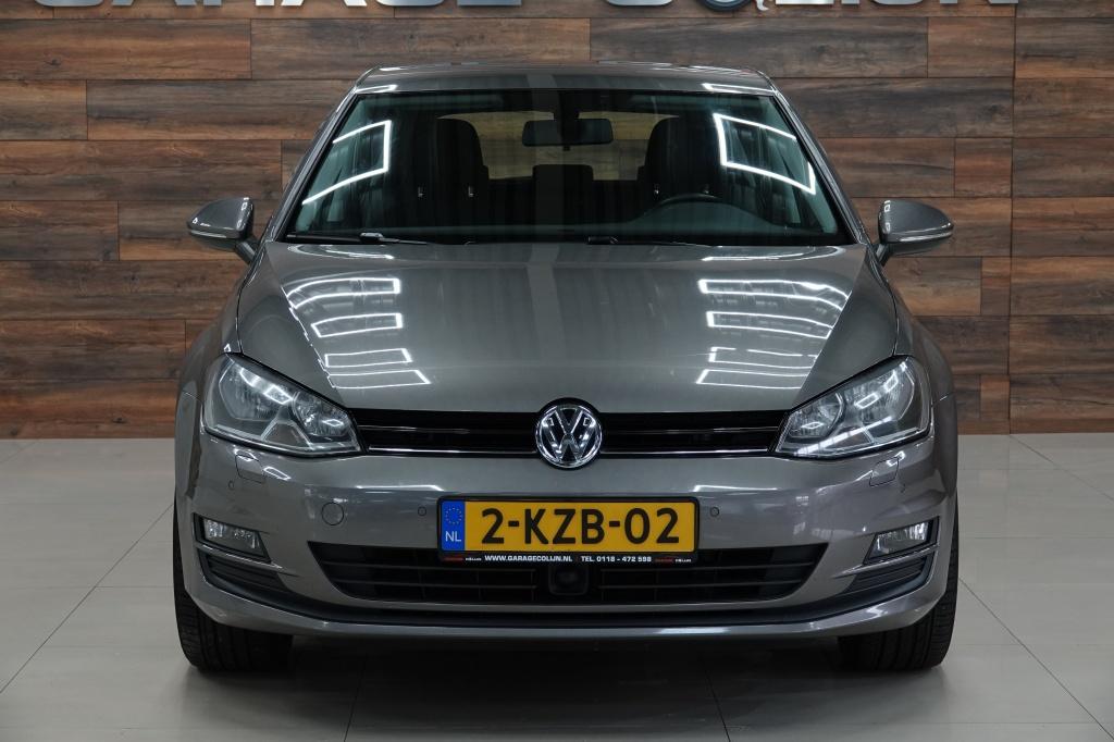 Volkswagen Golf 1.2 tsi highline | acc | pdc | stoelverw. |