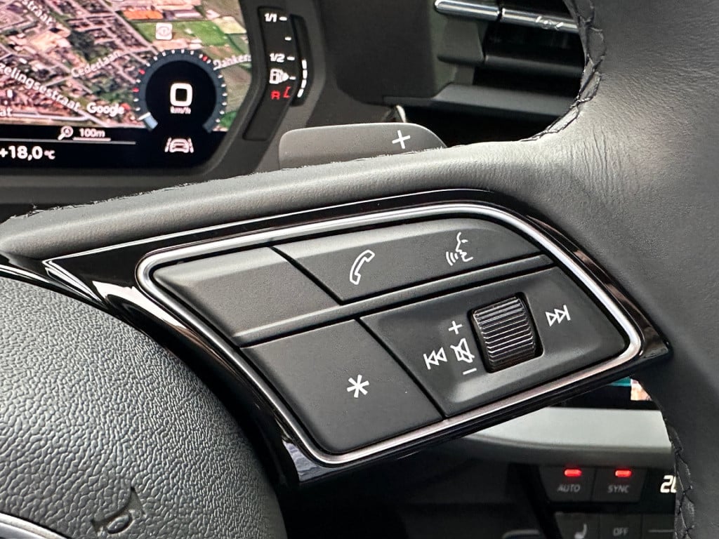 Audi A3 sportback 35 tfsi 150pk s-tronic s-line | led | virtual cockpit | s