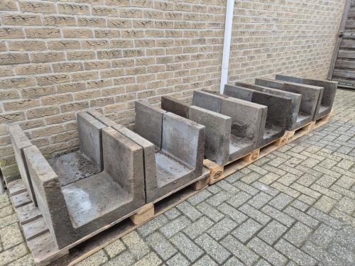 Betonnen u-elementen