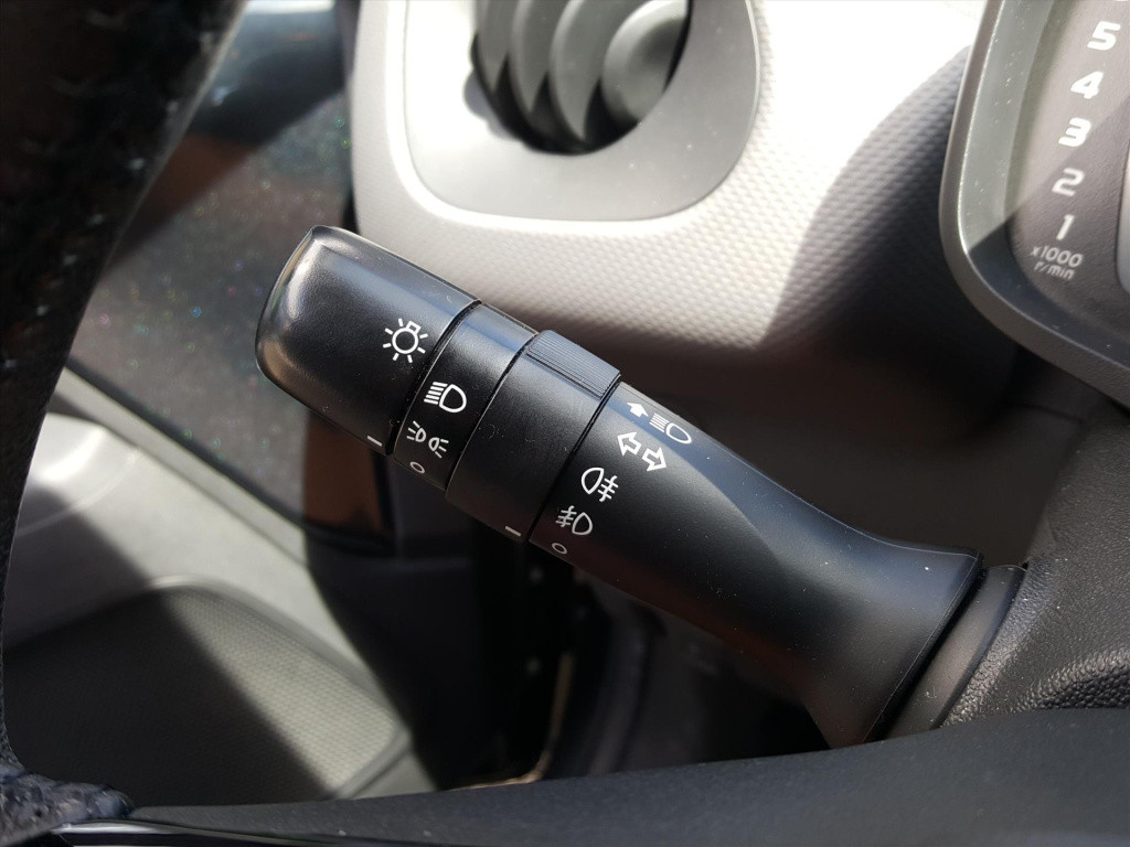 Peugeot 108 1.0 e-vti 72pk 5d active airco | bt bellen & muziek streaming |