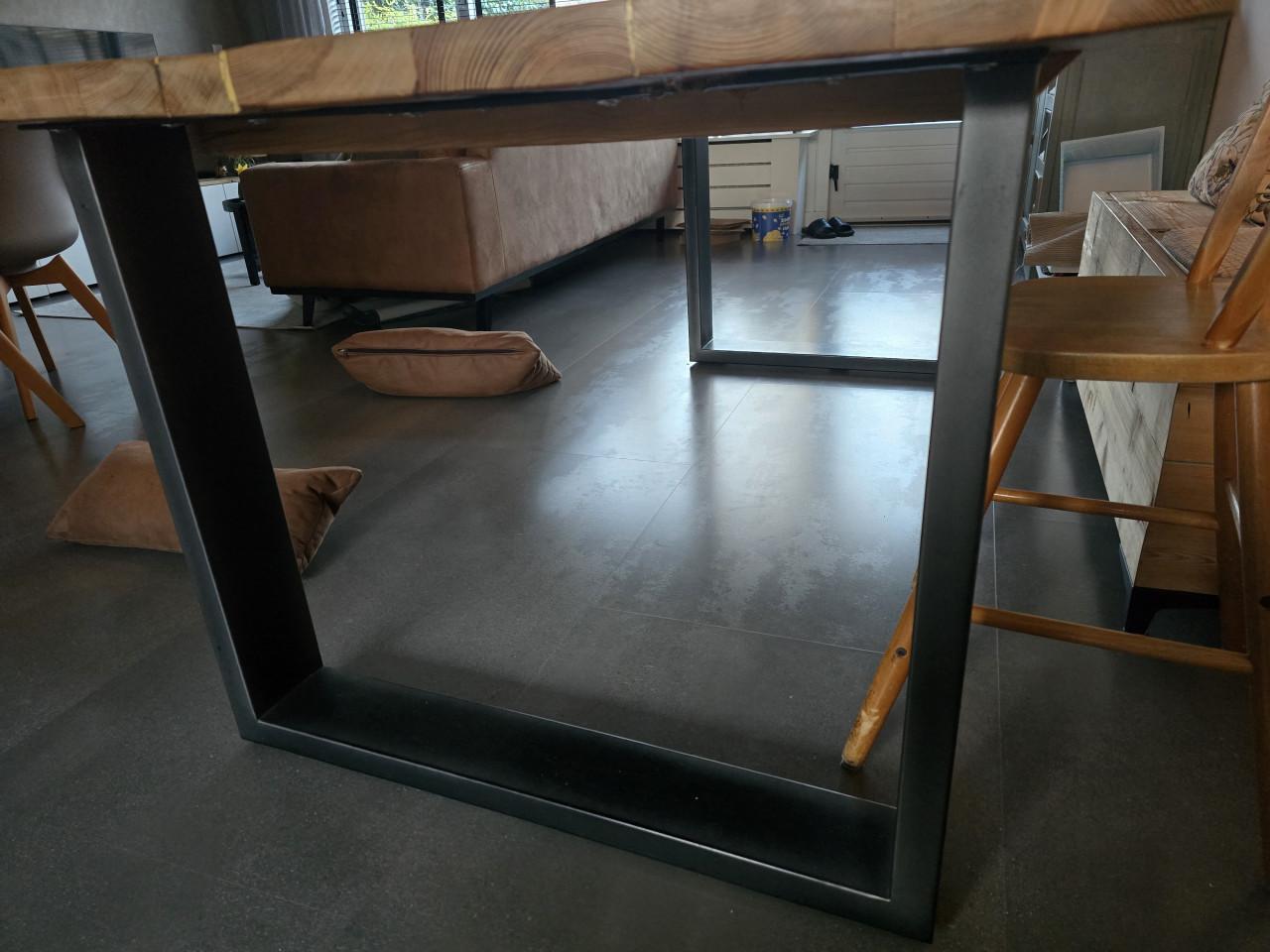 Set stalen u-poten te koop.