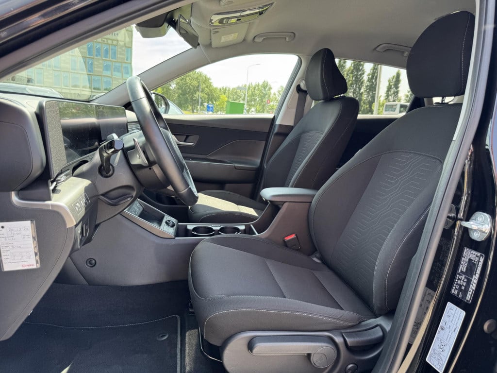 Hyundai Kona 1.6 gdi hev comfort smart | elek. achterklep | stuur- + stoelv