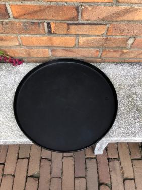 Zwarte rond dienblad