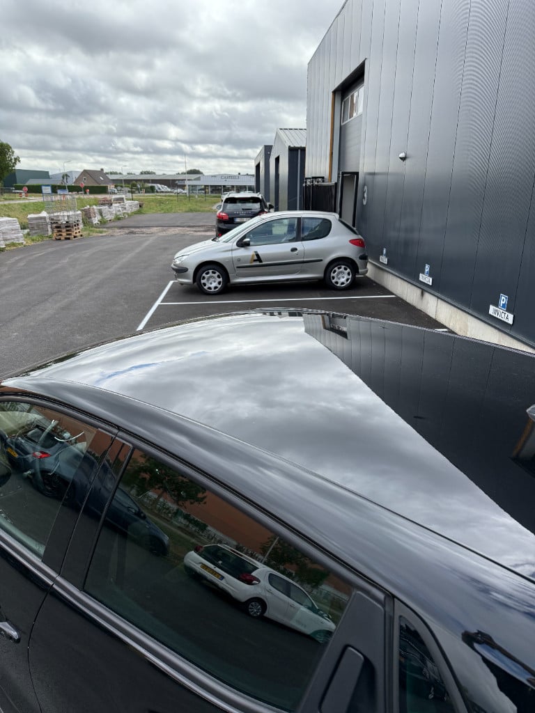 Renault Clio 0.9 - sportief - full option!