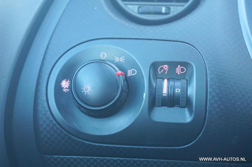 Seat Altea Xl 1.6 reference airco+cruise!