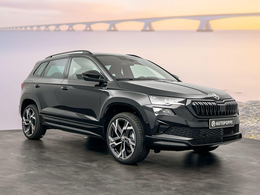 Skoda Karoq 1.5 tsi act sportline business panoramadak - trekhaak