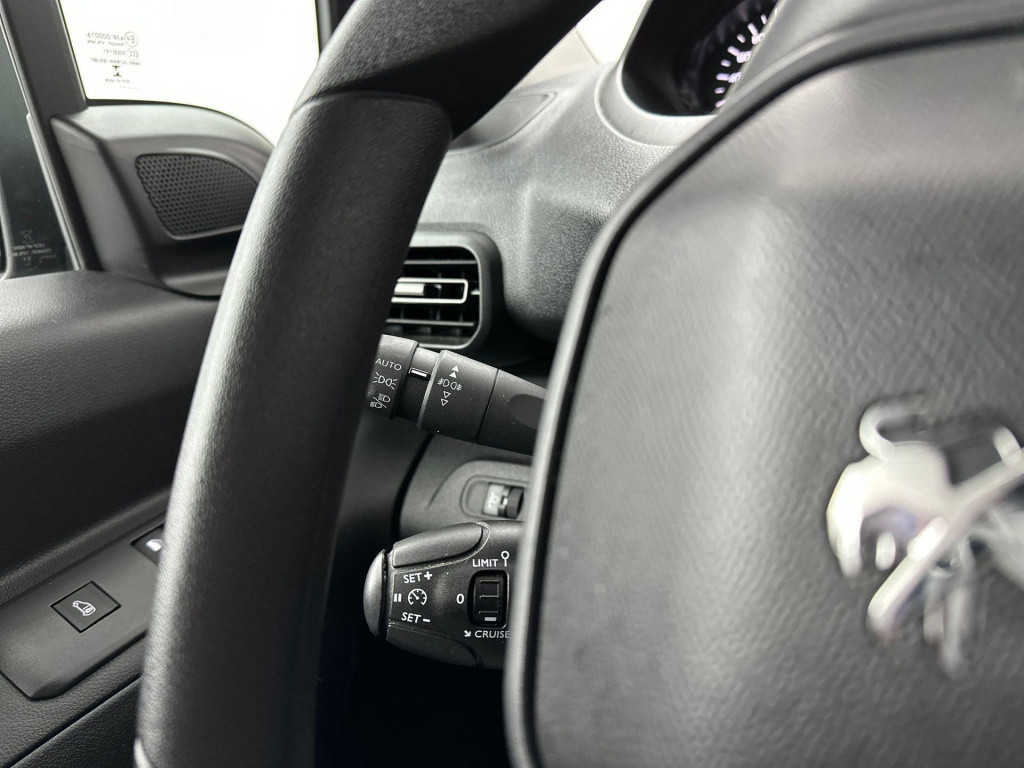 Peugeot Partner 1.5 bluehdi premium | apple carplay / android auto | airco 