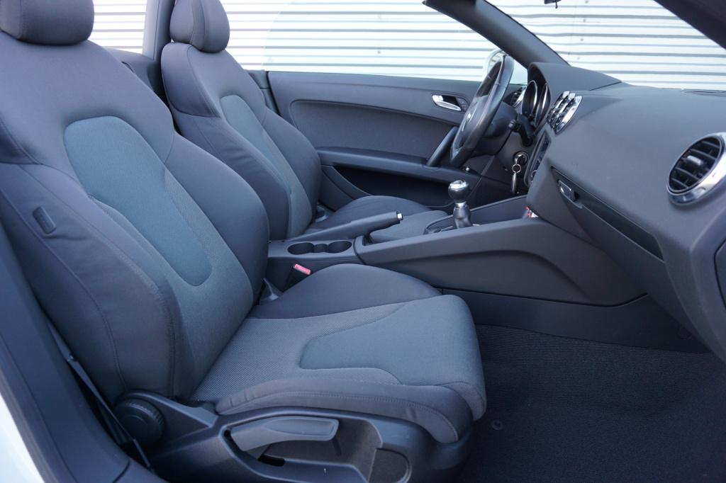 Audi TT roadster 1.8 tfsi airco / carplay / cruise / camera / sport velgen 