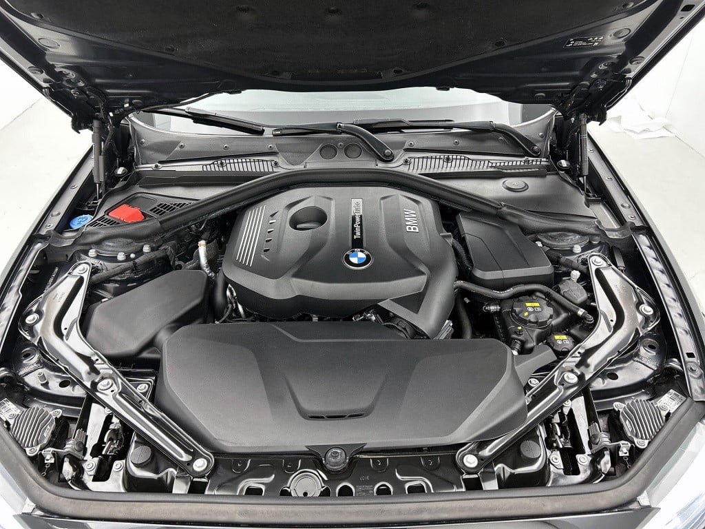 BMW 2-serie cabrio 220i high executive | automaat | lmv | leder | navigatie