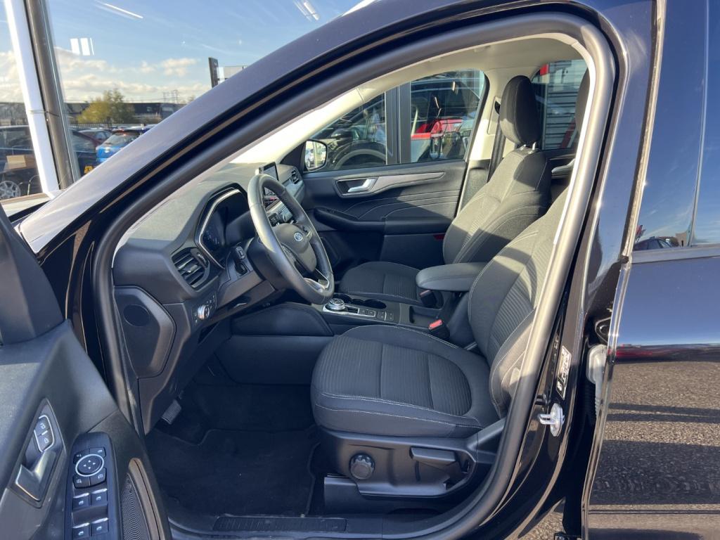 Ford Kuga 2.5 phev e-cvt 225pk titanium , voorruitverwaming , adaptive cc ,