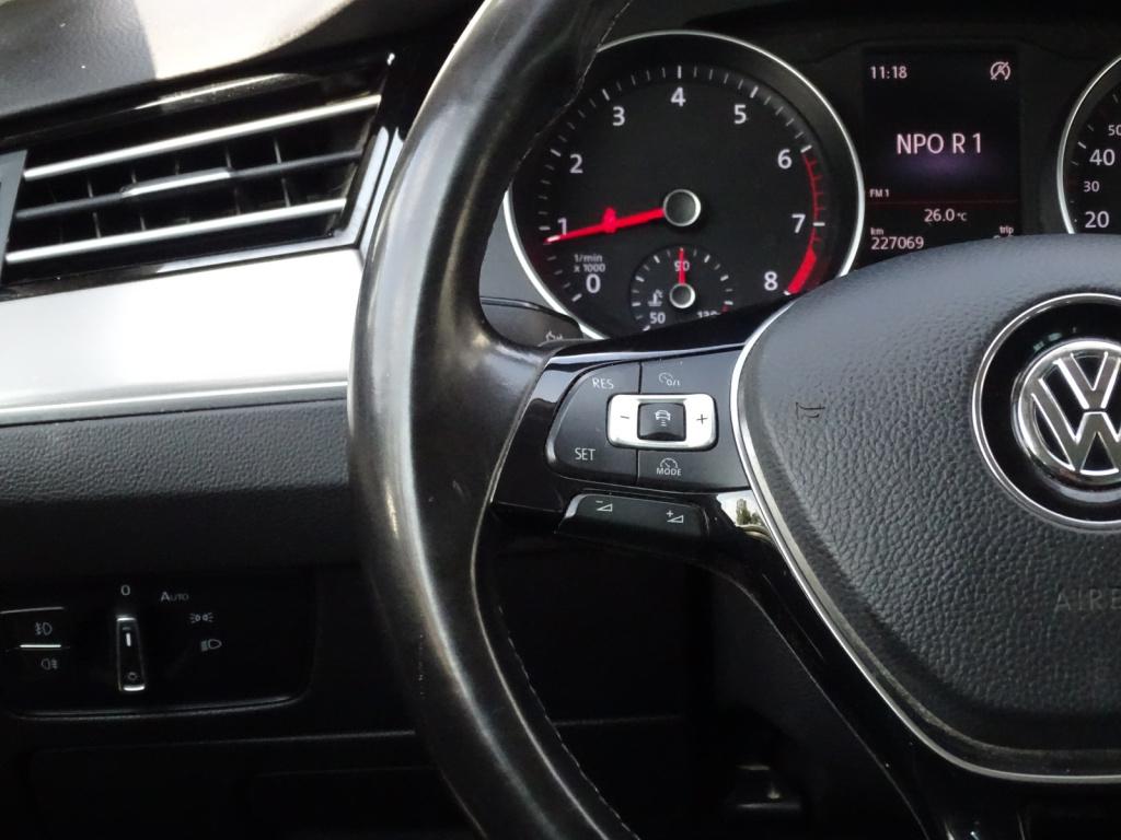 Volkswagen Passat variant 2.0 tsi highline 211pk automaat | el. trekhaak | 
