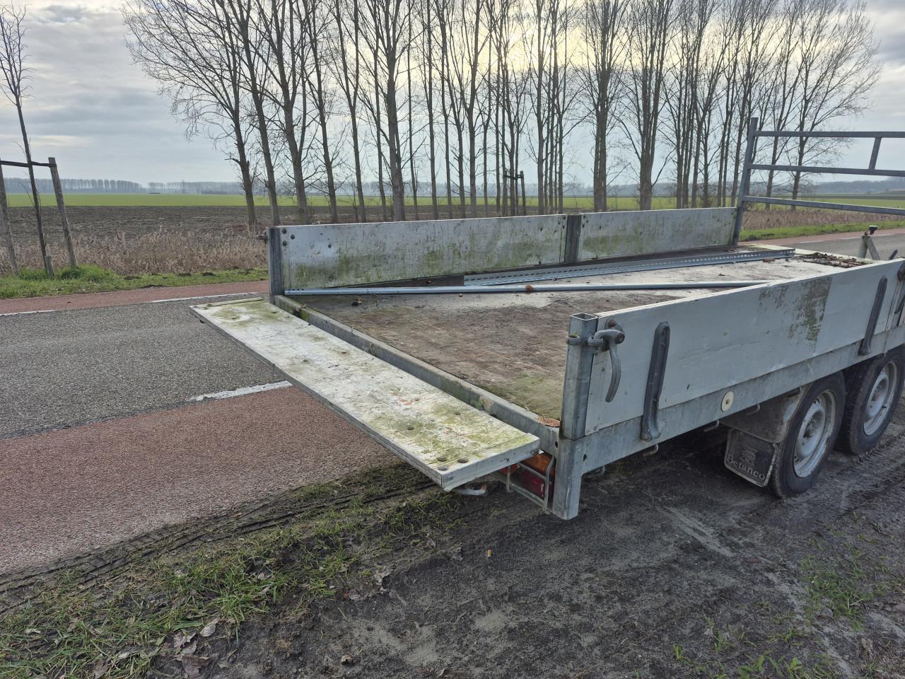 Nette aanhanger 2700kg