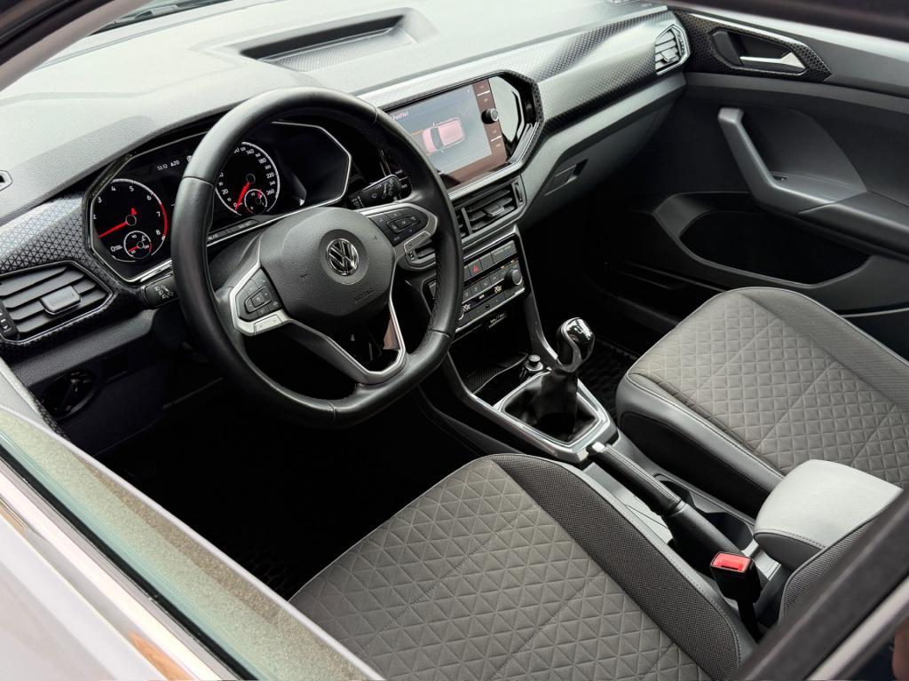 Volkswagen T-cross 1.0 tsi 115pk style | led | 4-season | climate | adap. c