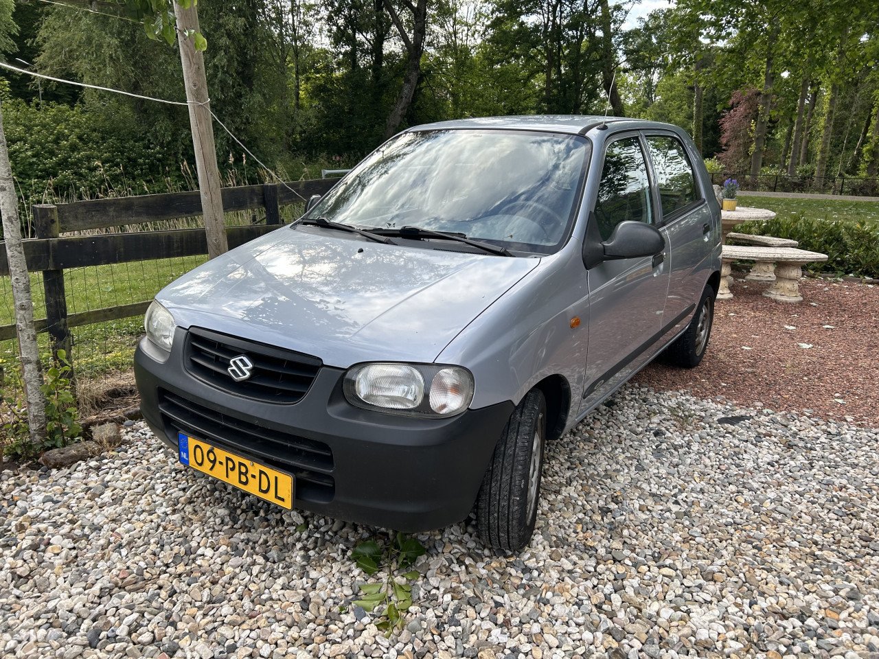 Suzuki Alto 5 deurs afl.incl nw apk, recent vervangen distributie riem enz