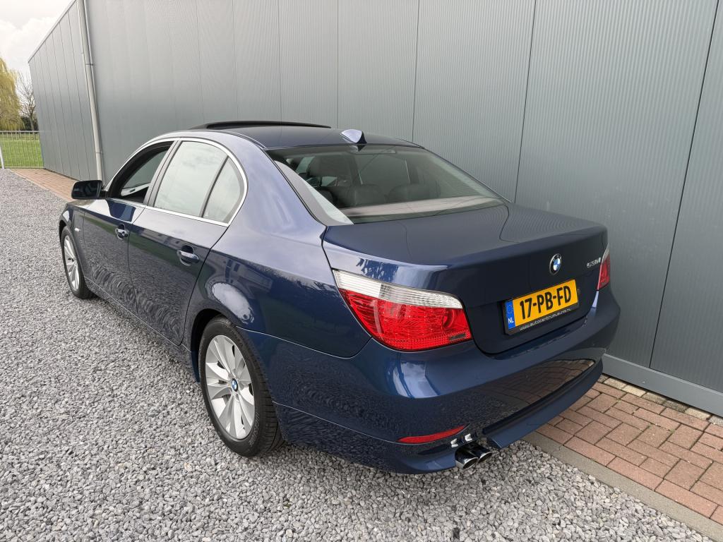 BMW 5 Serie 530i high executive sedan