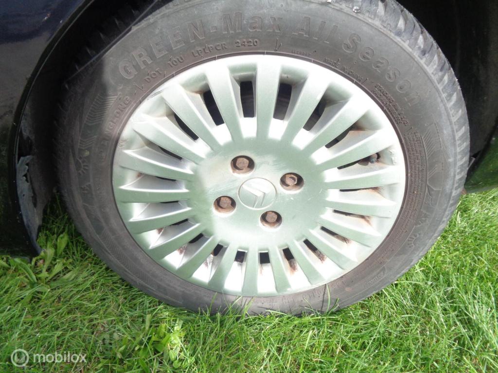 Citroen C3 1.6i-16v exclusive/stuurbekr/airco/trekhaak/apk tot 10-10-2027