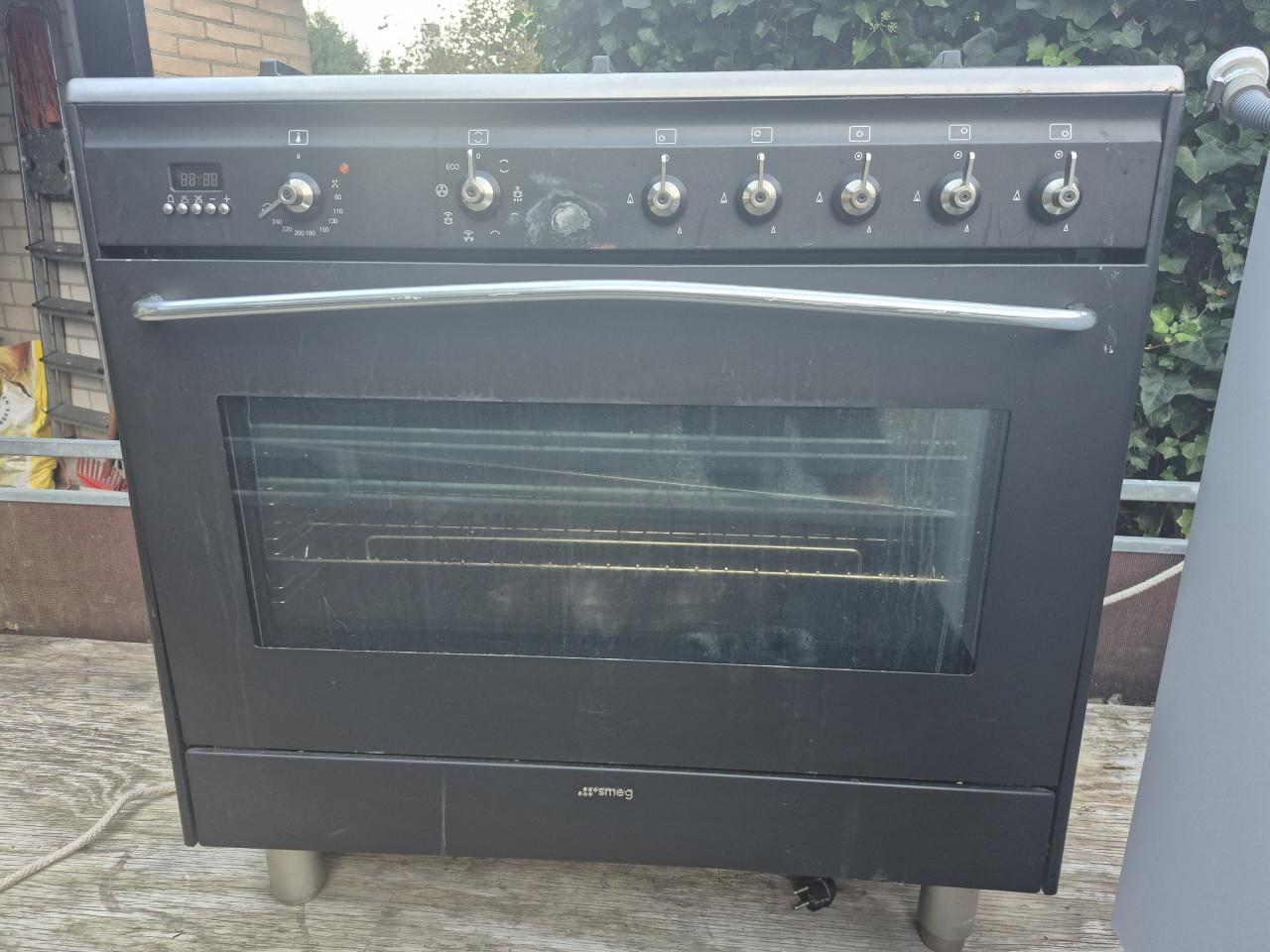 Gasfornuis en oven