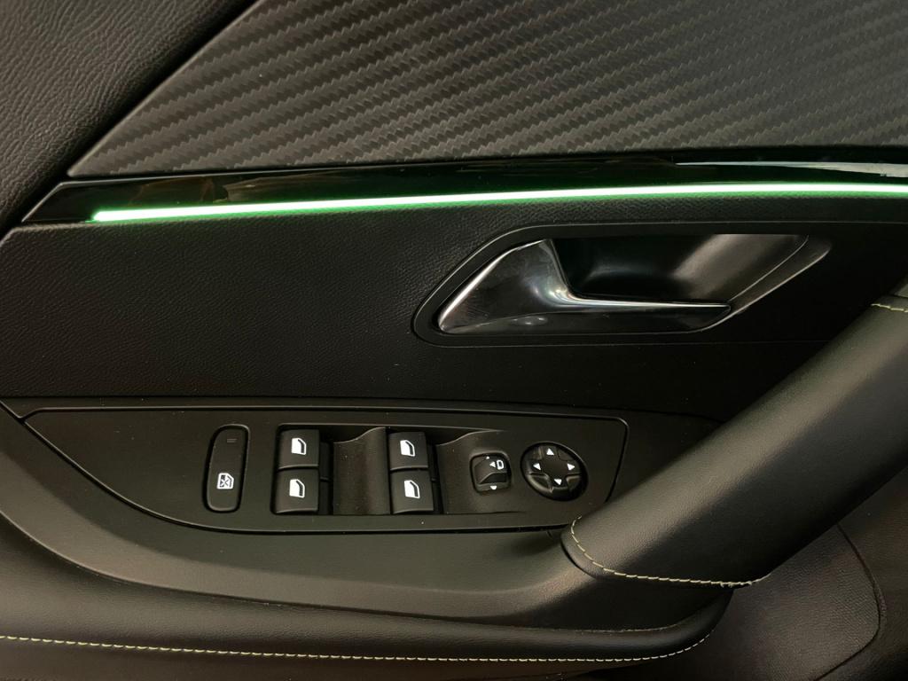 Peugeot 2008 1.2 puretech gt-line