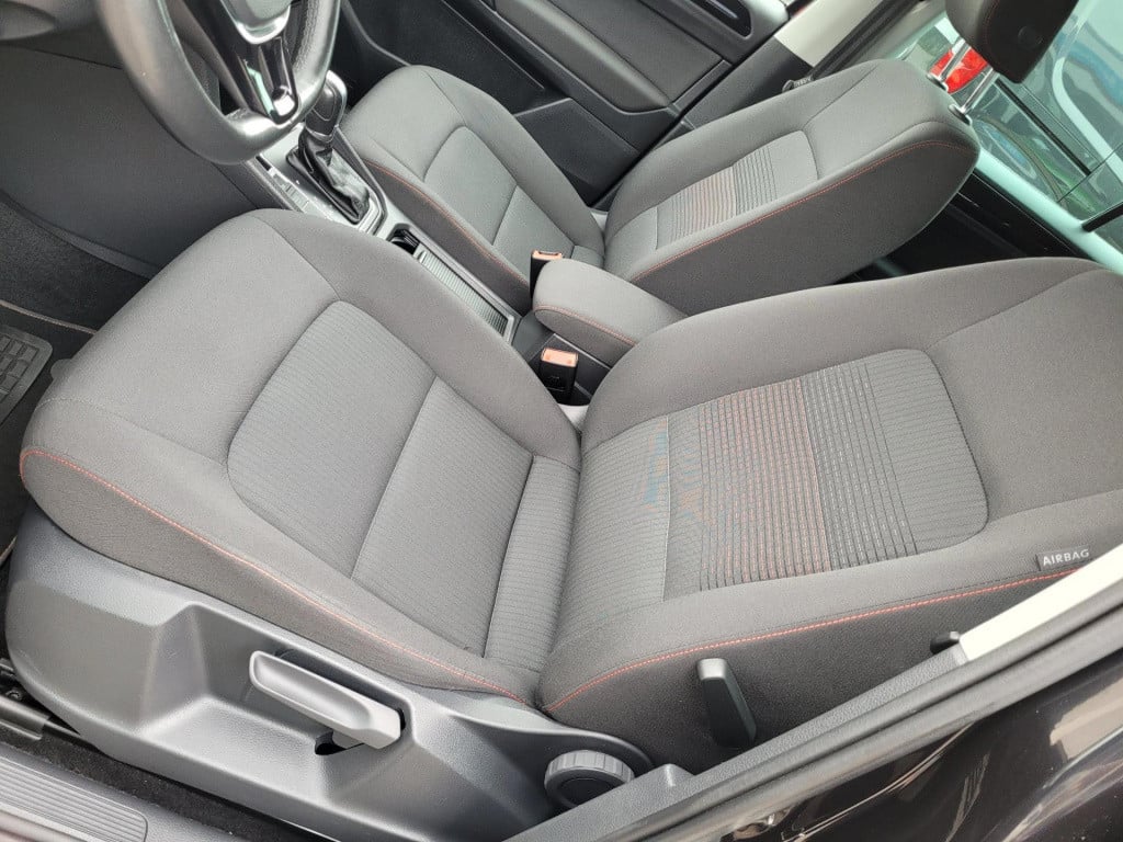 Volkswagen Golf Sportsvan 1.2 tsi highline business bluemotion automaat sou