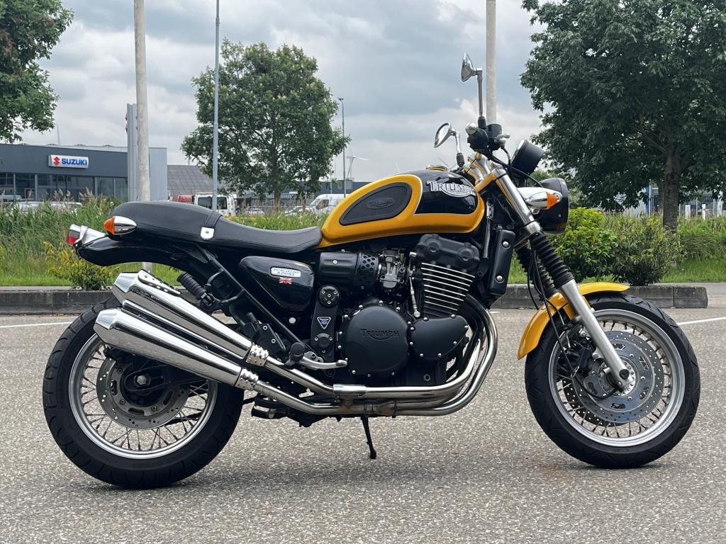 Triumph Thunderbird sport 900
