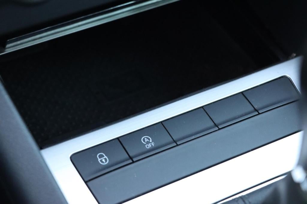 Skoda Octavia combi 1.0 tsi greentech business edition