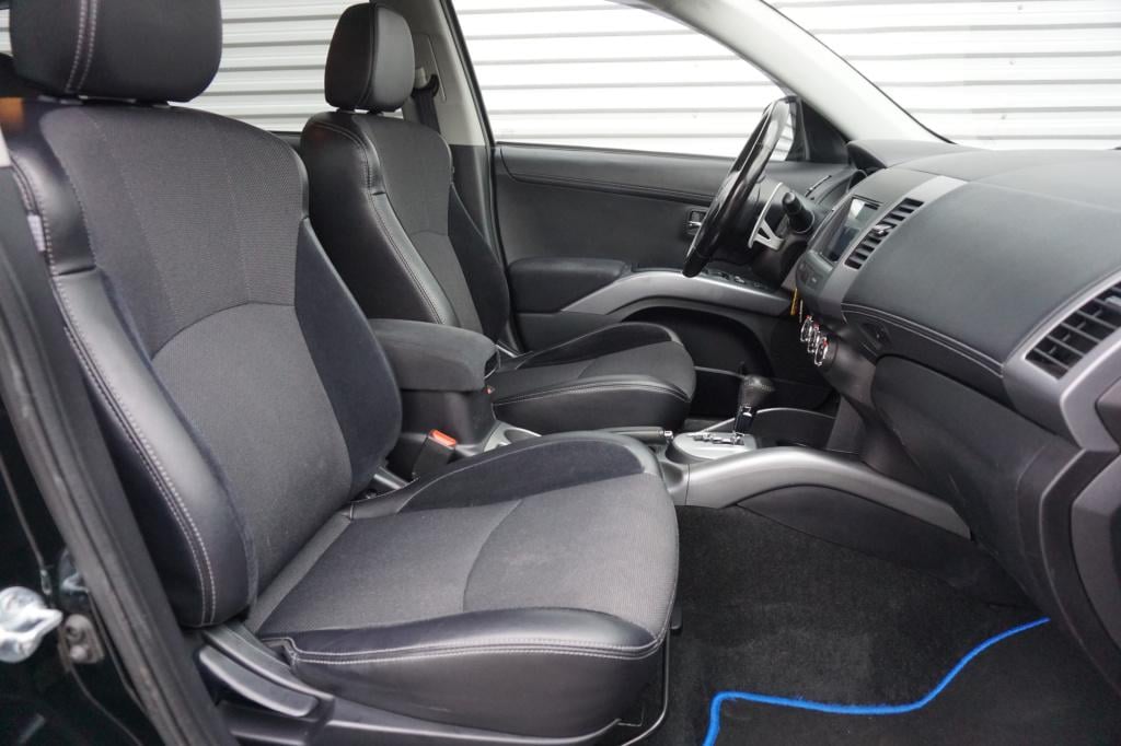 Mitsubishi Outlander 2.0 intro edition automaat - airco / carplay / cruise 