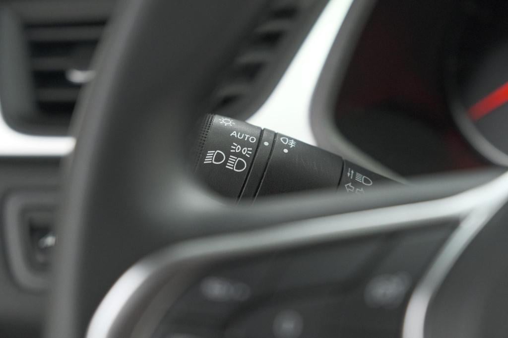 Renault Captur tce 90 business zen | parkeersensoren | stoelverwarming | na