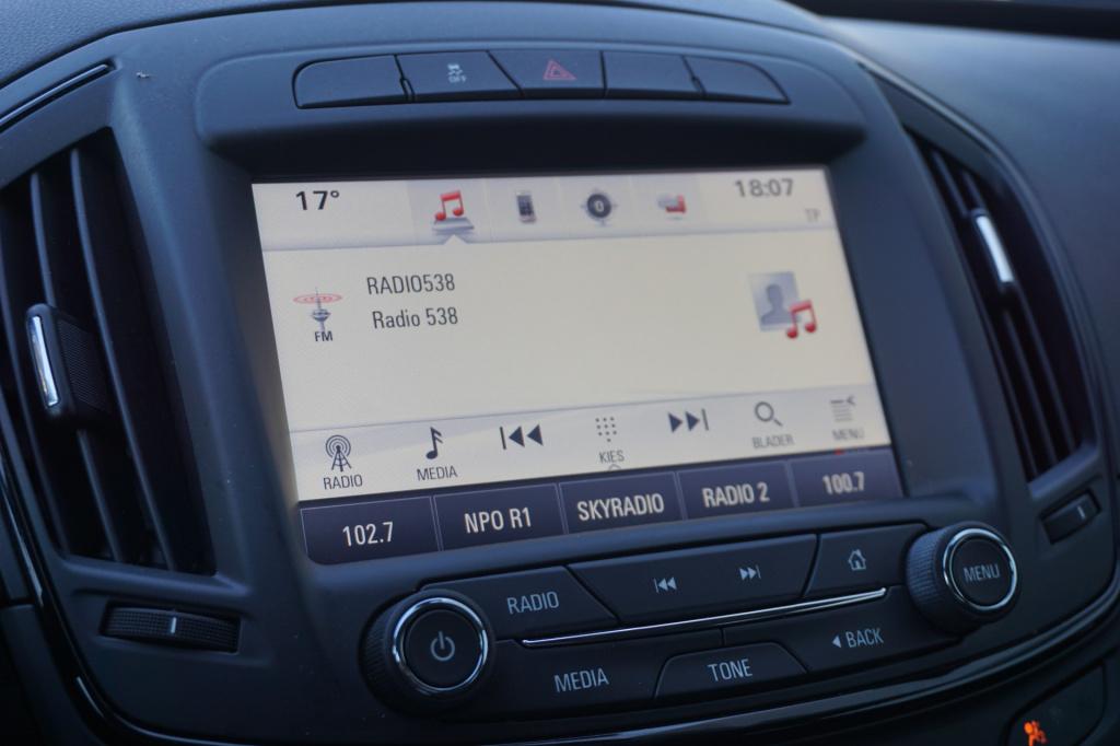 Opel Insignia 1.6 cdti innovation automaat - airco / navi / cruise / elektr