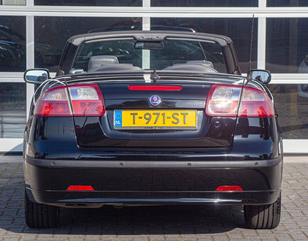 Saab 9-3 cabrio 2.0t vector