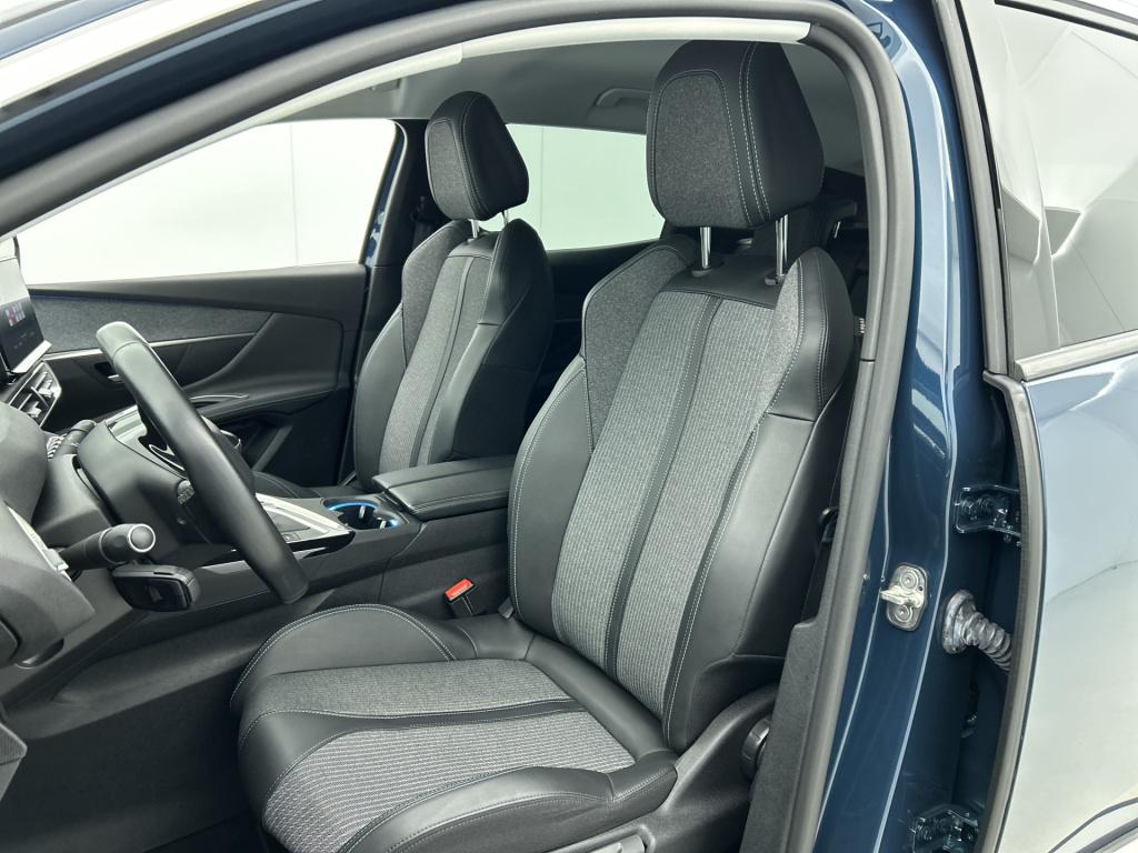 Peugeot 3008 130 pk blue lease allure | rijklaar | trekhaak | elektrische a