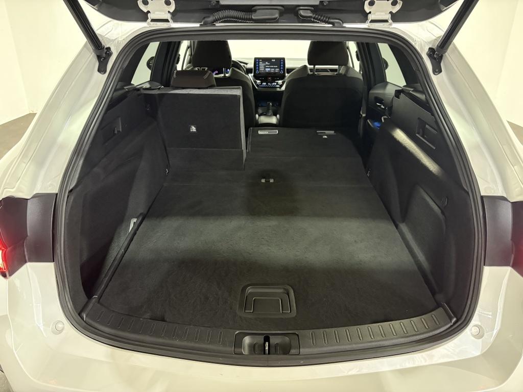 Toyota Corolla Touring Sports 2.0 hybrid trek