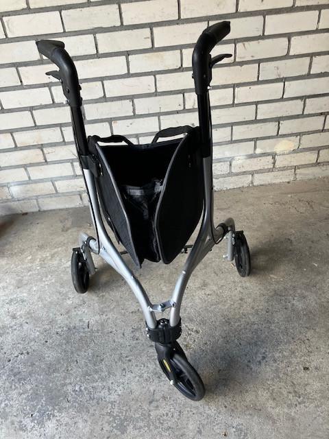 Rollator TrustCare Let’s Go Out.