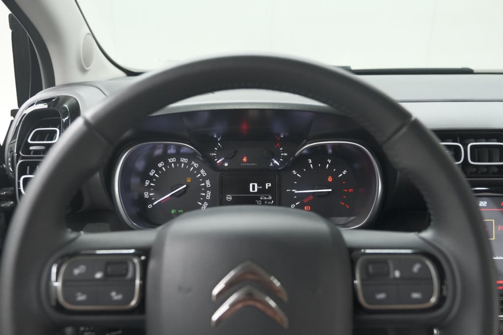 Citroen C3 Aircross puretech 130 eat6 max | camera | navigatie | apple carp