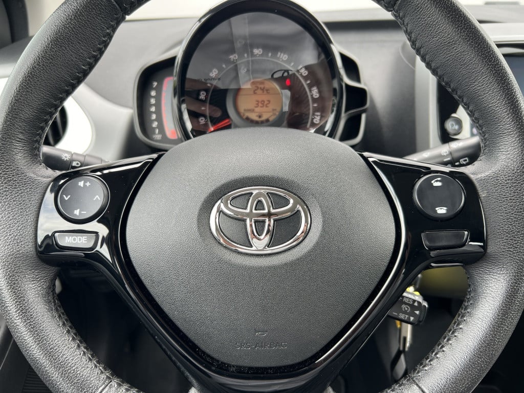 Toyota Aygo 1.0 vvt-i x-play
