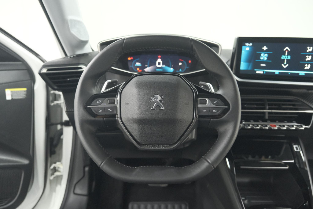 Peugeot 208 puretech 100 eat8 allure pack | camera | navigatie | apple carp