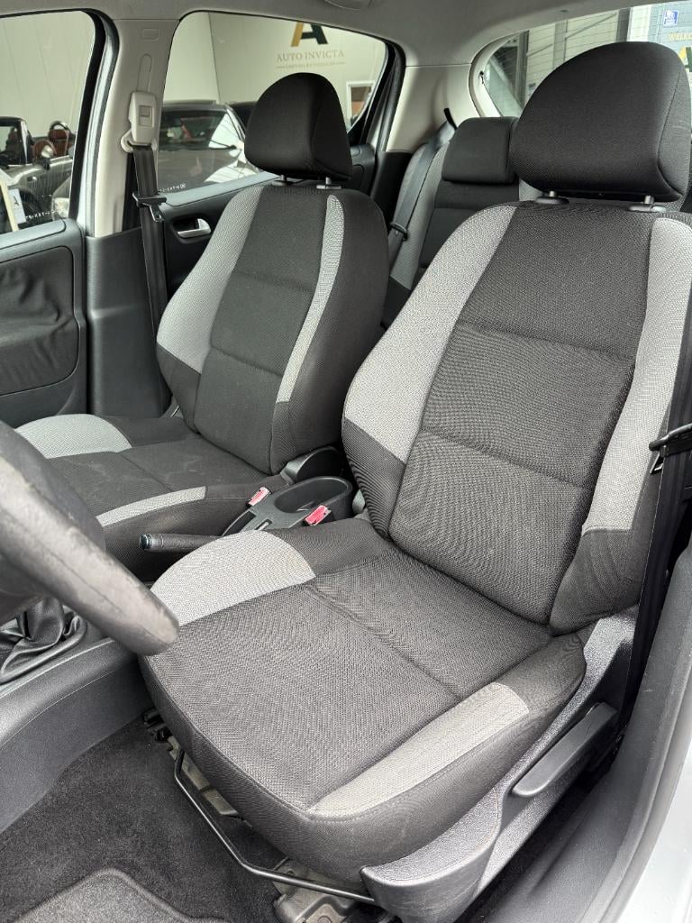 Peugeot 207 1.4 look - airco - nieuwe koppeling