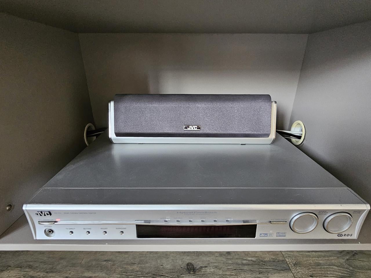 Jvc surroundset met 4 boxen