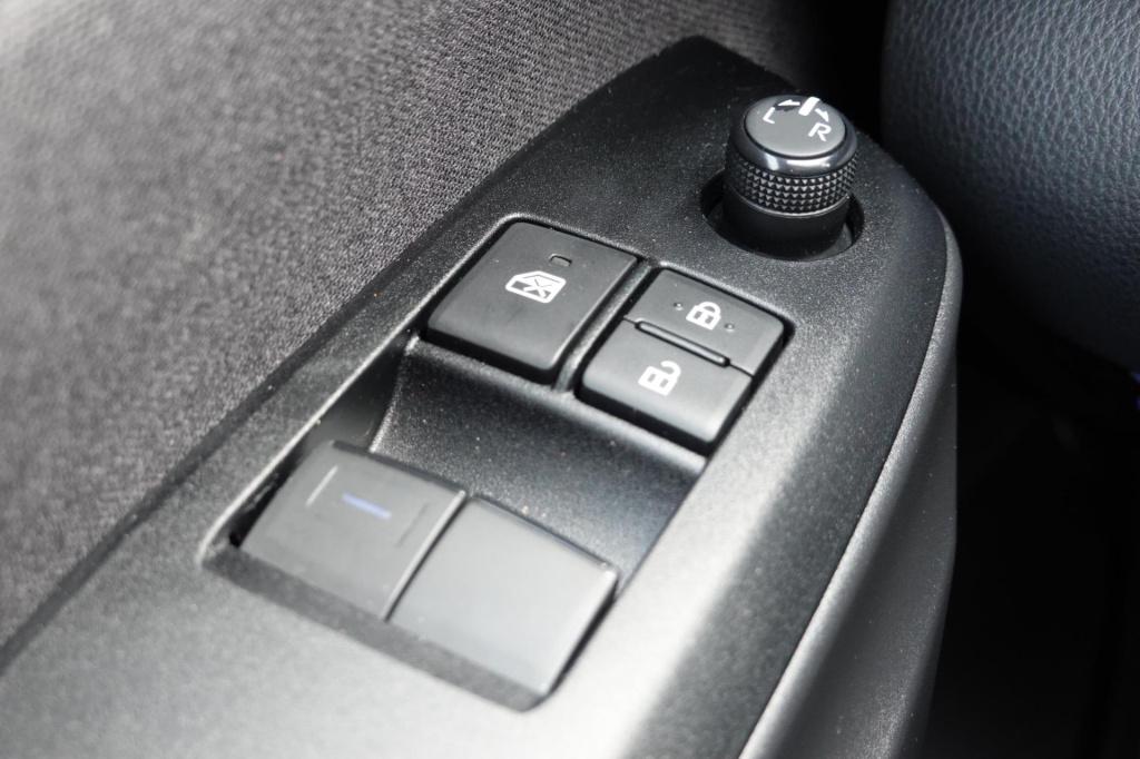 Toyota Yaris 1.5 vvt-i active