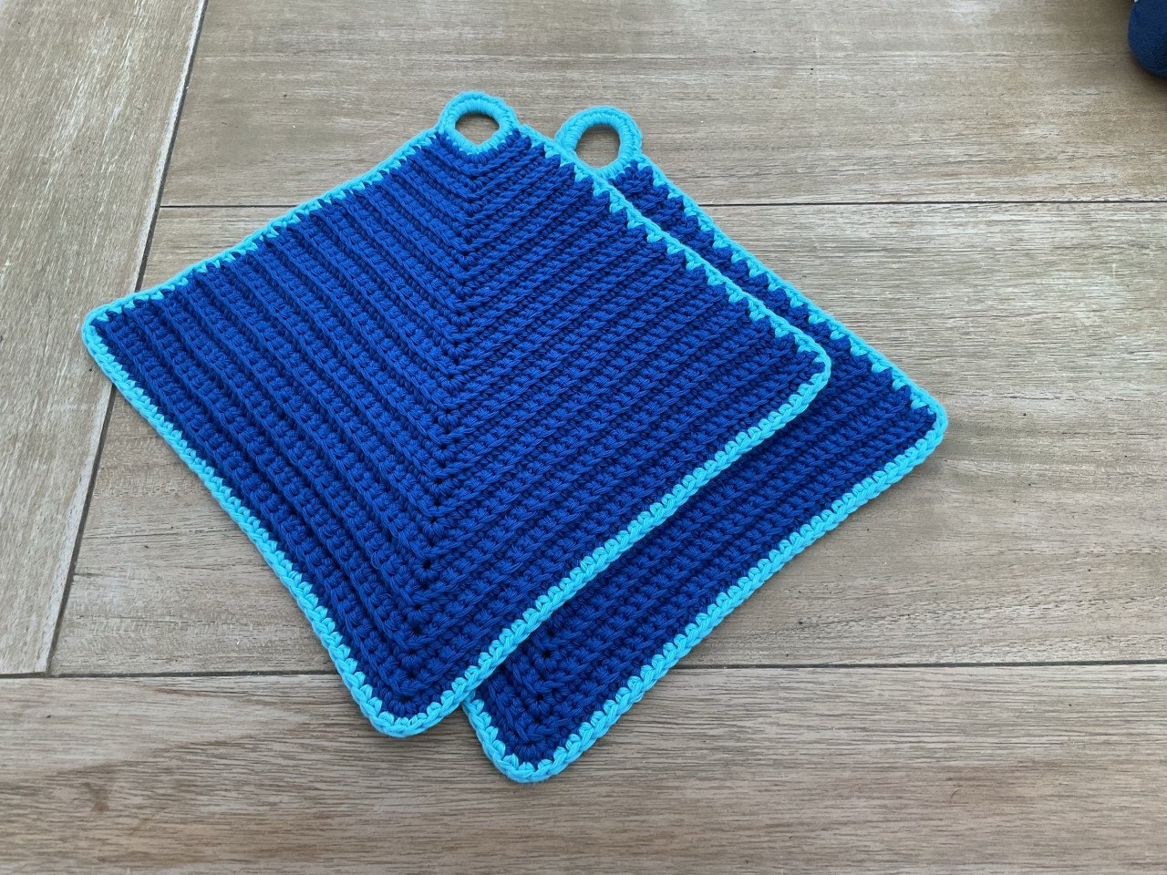 Pannenlappen nieuw gehaakt