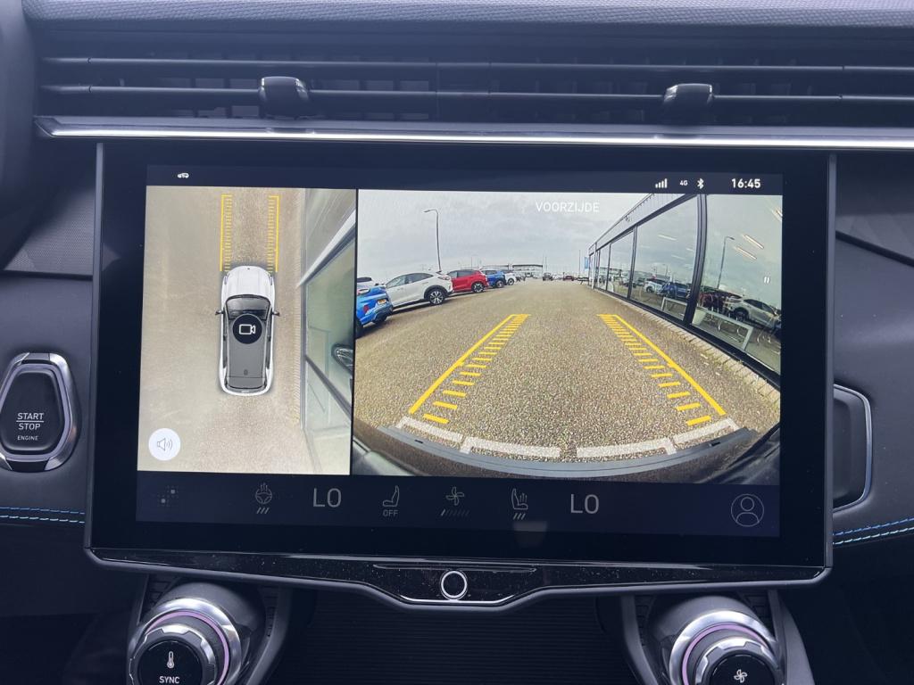 Lynk & Co 01 1.5 261pk plug in hybrid , black edition , pano dak,stuurverwa