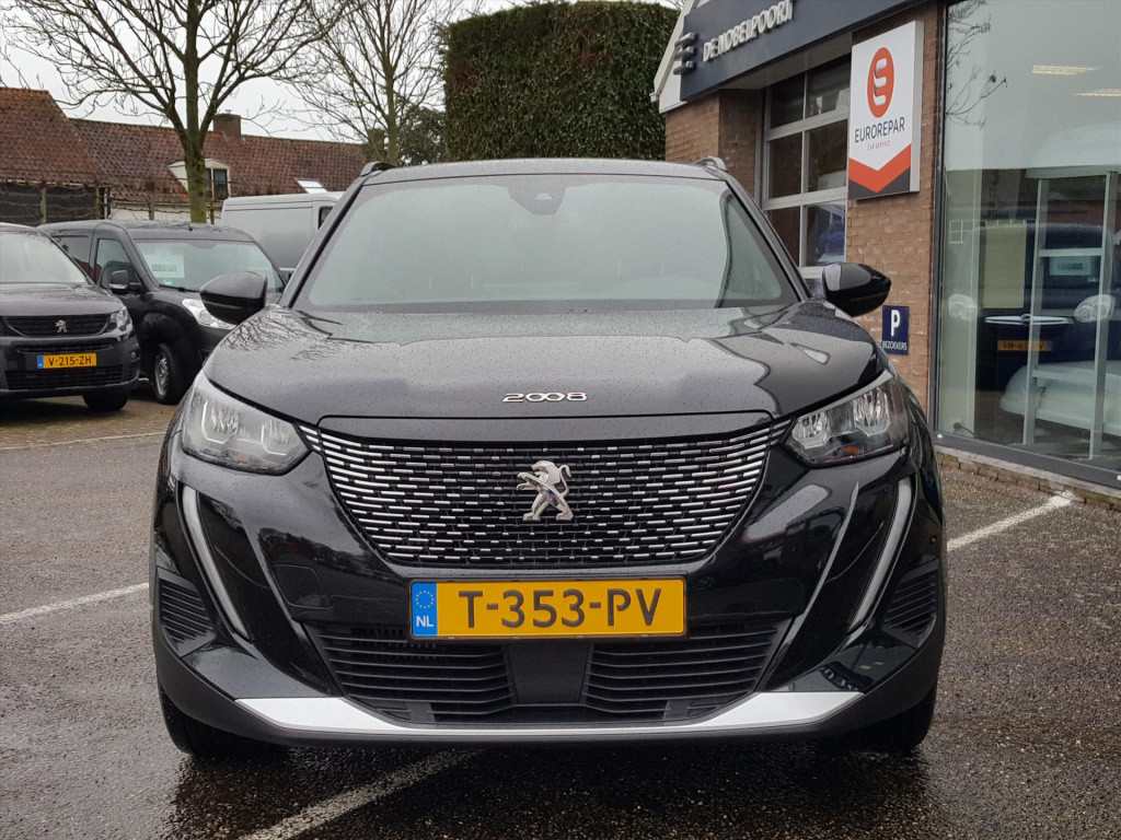 Peugeot 2008 1.2 puretech 100pk allure pack navi | bluetooth | applecarplay
